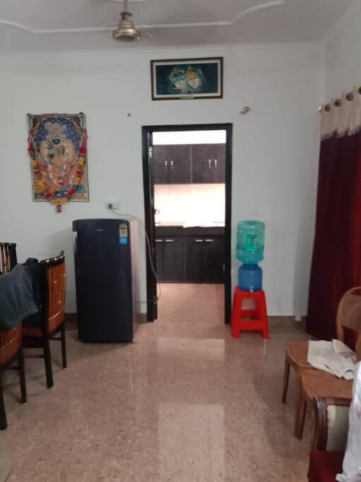 Chandra Lata Home'S At Shri Krishna Sharnam Society Vrindavan Exterior photo